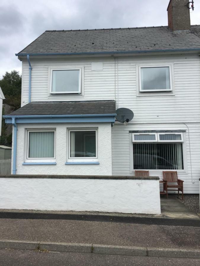 Lochalsh View, Kyle, 1 Mile To Skye Apartment Kyle of Lochalsh Exterior photo